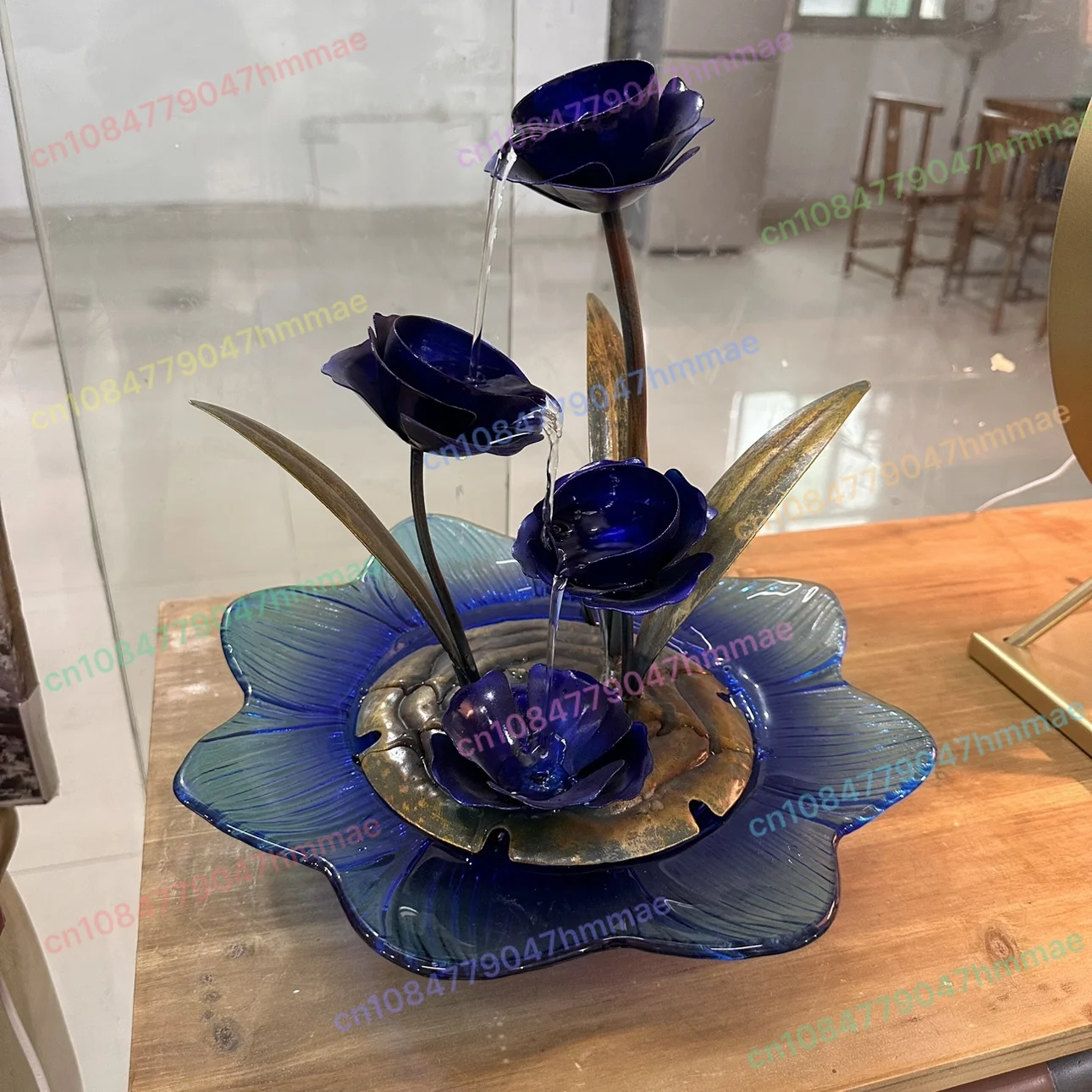 

Фонтан для воды Крытый настольный фонтан-водопад 3-х ярусная металлическая роза для отдыха Настольный фонтан Украшение стола