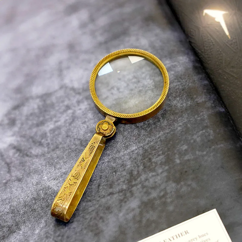 Brass folding magnifying glass handheld, giving gifts to elders, study tabletop ornament European simplicity