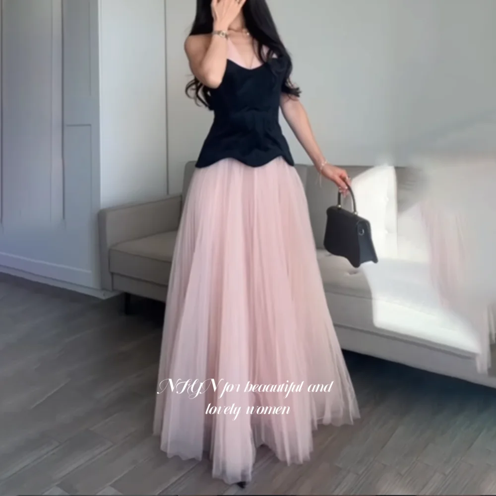 

NFYN A-Line Princess Dress Halter Prom Dress Two Colors Floor Length Evening Party Dress for Women Customized