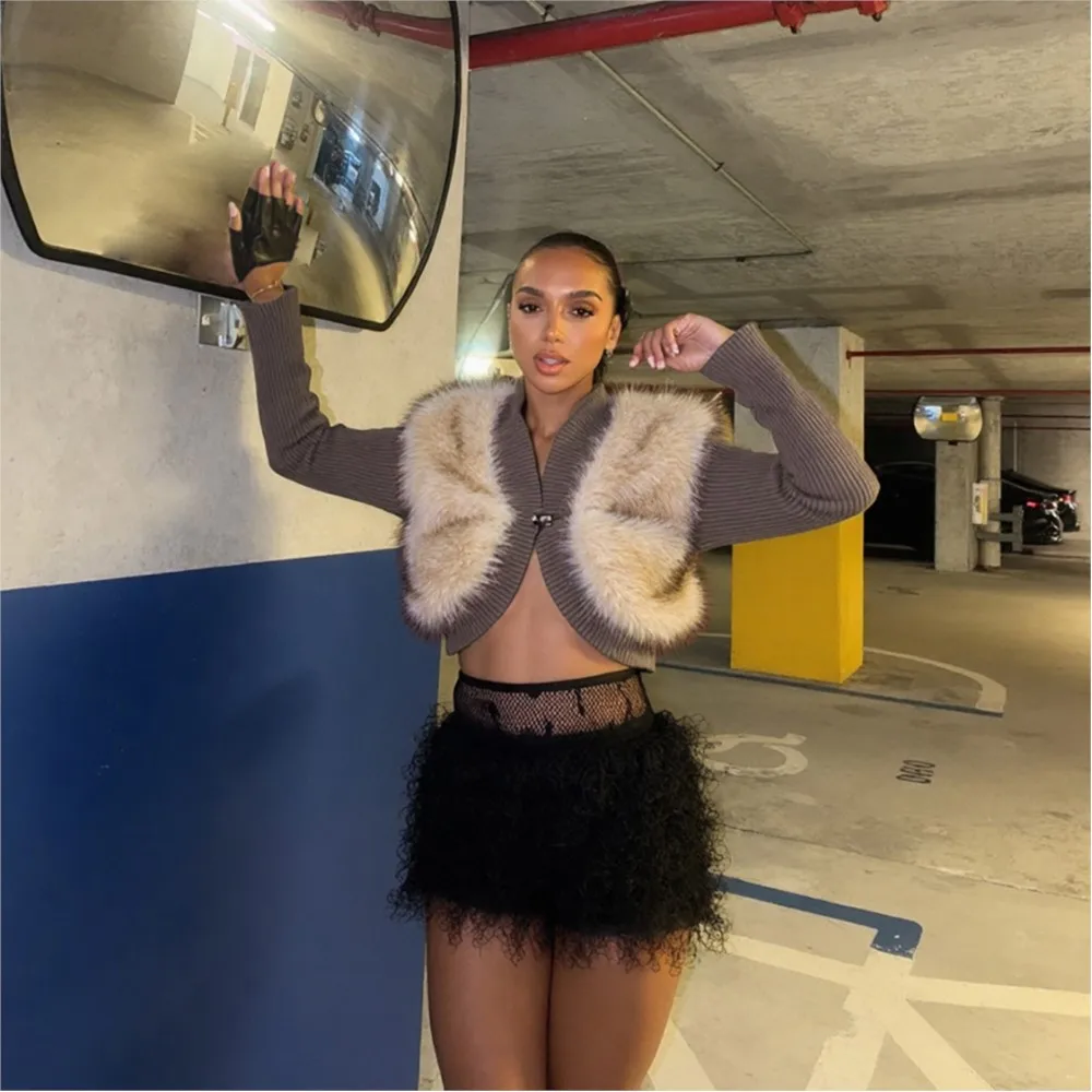 

Temperament Women's Vest Autumn Winter Sexy Fashion Slim Stitching Street Style Tops Long Sleeves Navel Exposed Short Clothes