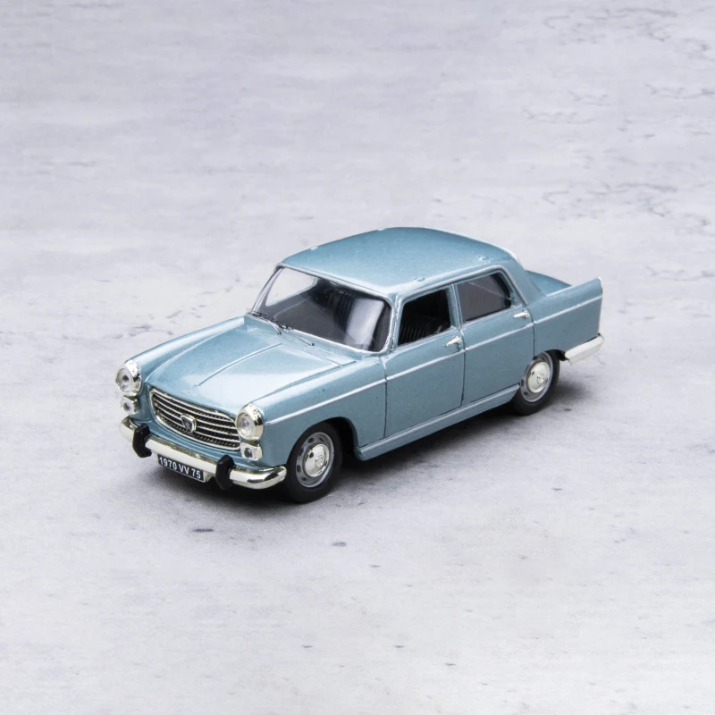 Diecast Metal Model Car 1/43 Scale for PEUGEOTs 404 1970 Simulation Alloy Vehicle Static Scene Display Collection