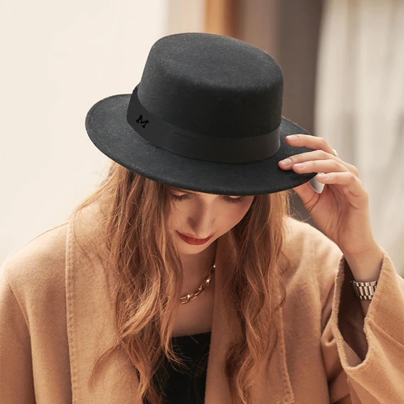 Women\'s new fall and winter tweed hat Elegant style Flat top flat brim English hat Pure color jazz hat Ceremony hat