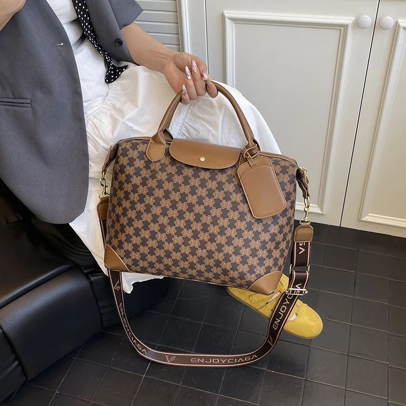 กระเป๋าถือหนังดีไซน์เนอร์ชื่อดัง สวยหรู สำหรับผู้หญิง กระเป๋าสะพายข้าง คลาสสิก ยอดนิยม และน้ำหนักเบา เหมาะสำหรับการช้อปปิ้ง