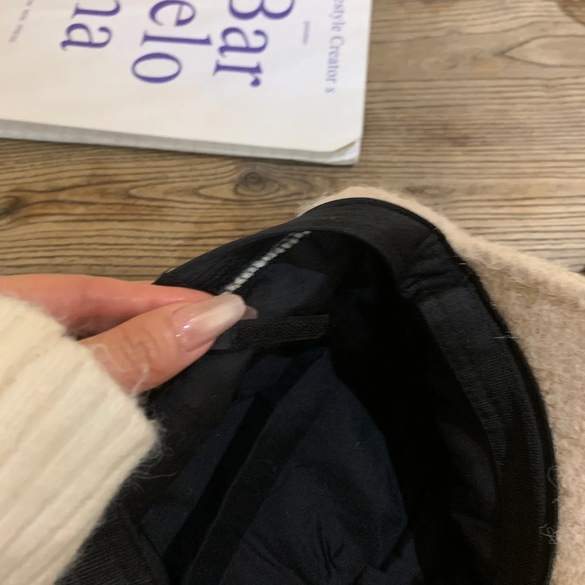 الشتاء بلون فالت قبعات البيسبول للنساء قبعة لينة دافئة أنيقة عادية في الهواء الطلق شعار معدني لطيف قبعات للحماية من الشمس للإناث