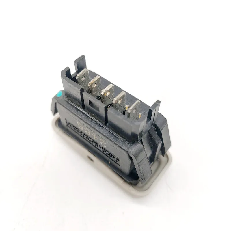 Suitable for Peugeot 206 206CC 207 Citroen Sega sunroof switch 6490CV SUN ROOF SWITCH SUN ROOF SWITCH