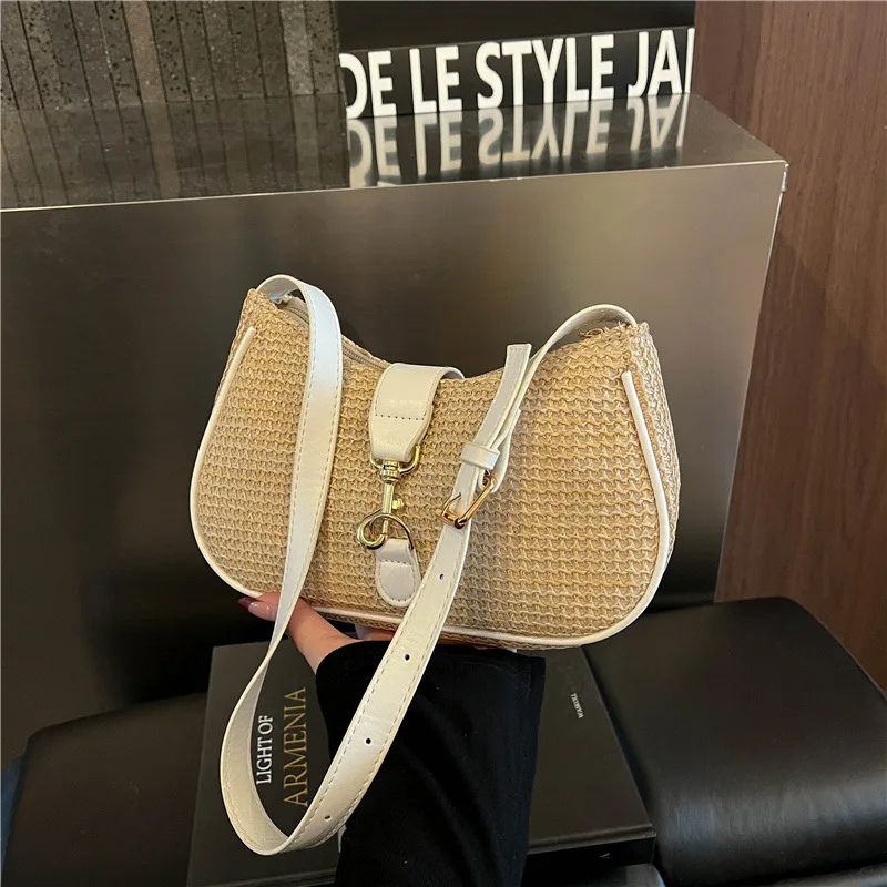 

New Trendy Straw Shoulder Bag Creative Design Pearl Accents Casual Underarm Bag for Women Woven Straw Fashion Commuting Bag