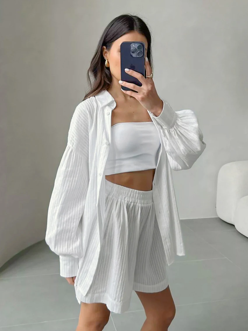 

Marthaqiqi Loose Ladies Sleepwear 2 Piece Suit Long Sleeve Nightgowns Turn-Down Collar Nightwear Shorts Causal Female Pajama Set