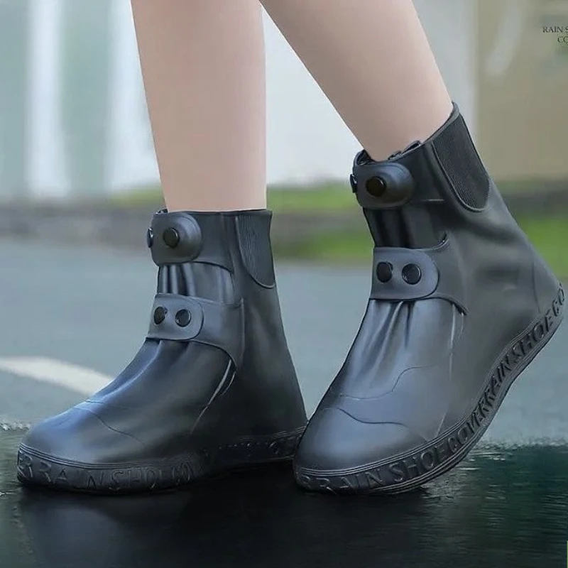 Men Women Waterproof Rain Shoe Covers Durable Thick Bottom Integrated Molding Rain Boots for Outdoor Student Use