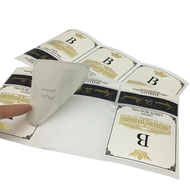 สติกเกอร์ไวน์แดงเคลือบทองคำแบบกำหนดเอง 500 มล. กันน้ำ สำหรับตกแต่งบรรจุภัณฑ์ขวด พร้อมโลโก้ของคุณ