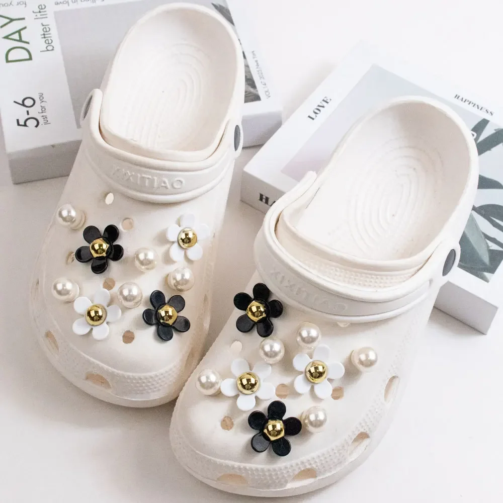 سحر الأحذية DIY DESIGNERS حديقة الأحذية الديكور مشبك انفصال لثقب الأحذية سحر مجموعة اكسسوارات أطفال بنات هدية