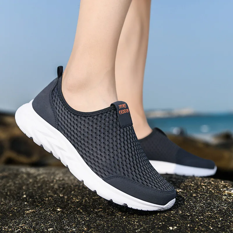 

Hot Selling Cheap Men's Running Shoes Big Size 48 Breathable Summer Sneakers Men Slip-on Mesh Sports Shoes Men Zapatillas Hombre