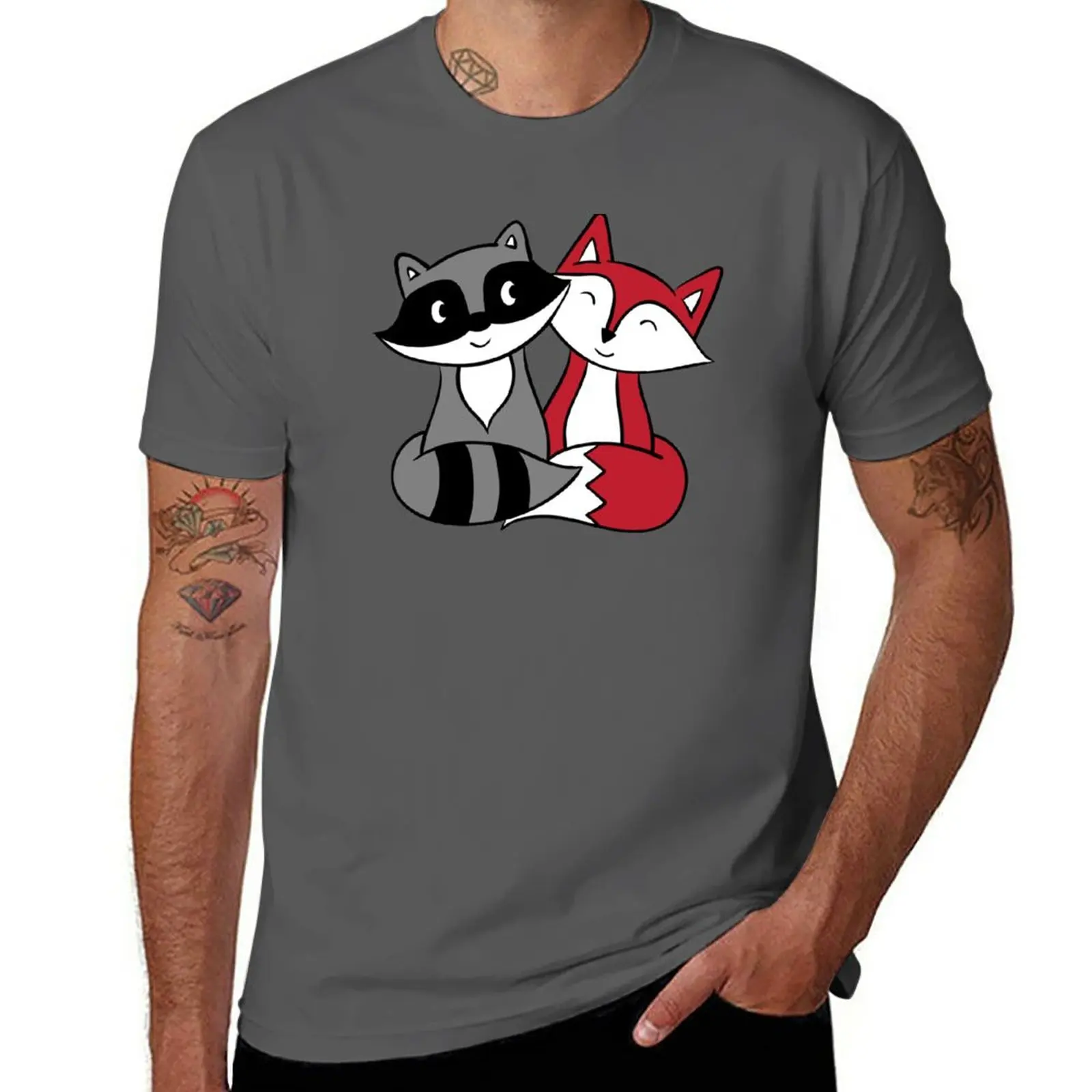 

New Fox and Raccoon Best Friends T-Shirt new edition t shirt boys animal print shirt Short t-shirt mens graphic t-shirts hip hop