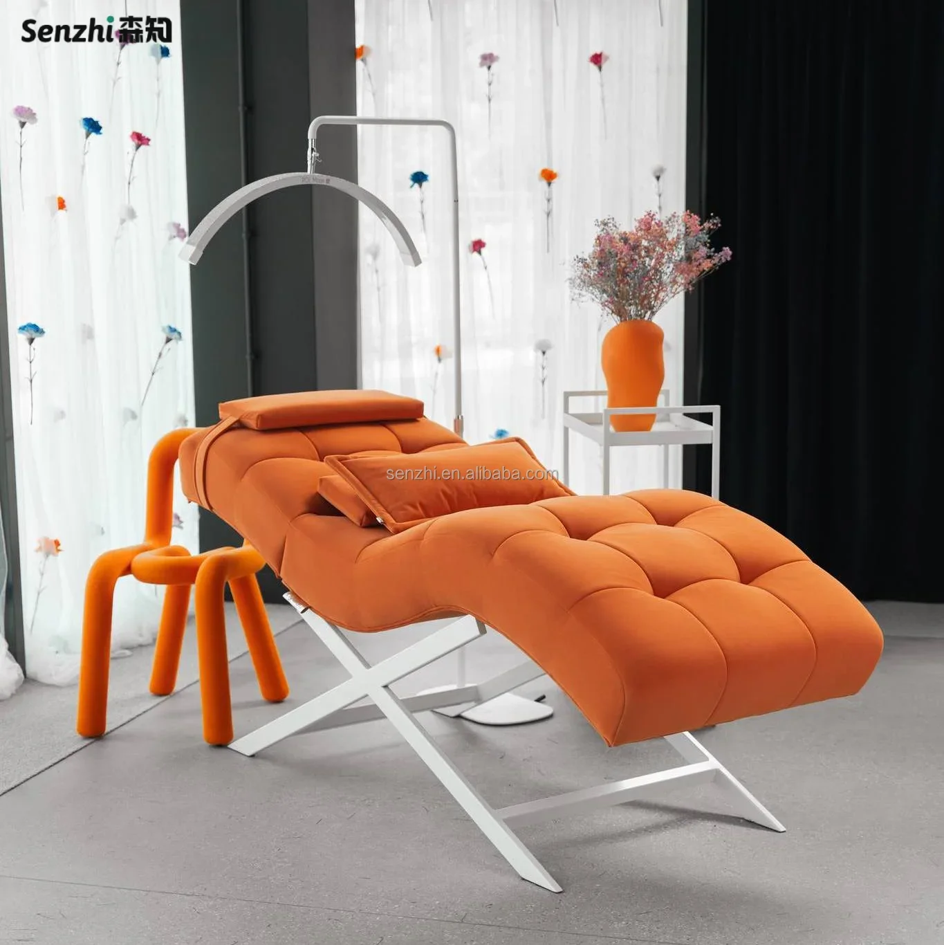 

The latest luxury Orange Flannel eyelash bed Hydraulic Gold base beauty headboard is adjustable