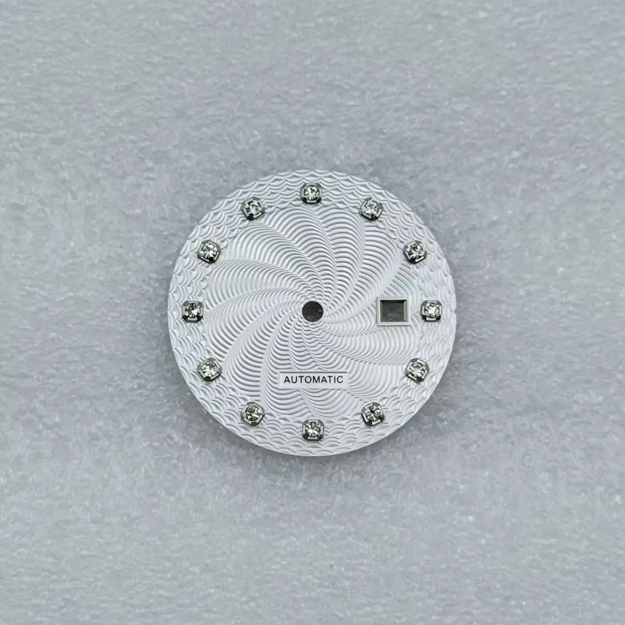 Mod 28.5mm NH35 Dial Seashell Diamond Studs Watch Dial Fit For 7S26 NH35 NH36 Movement Case Embossed Texture Surface Dial