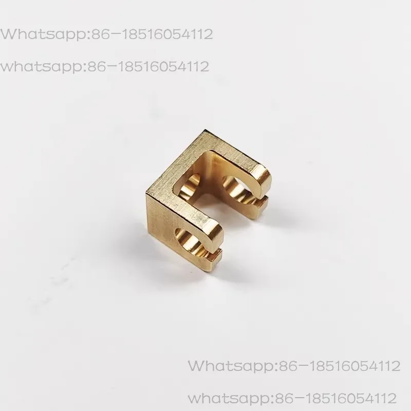 Mini differential with frame, rear axle for miniature car model, toy car axle drive, small scale static modification