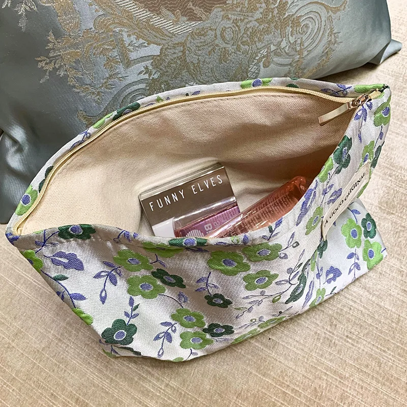 Saco de maquiagem de flor de alívio de pequena escala com saco de armazenamento de impressão artística, saco de higiene portátil de grande capacidade saco de lona das mulheres