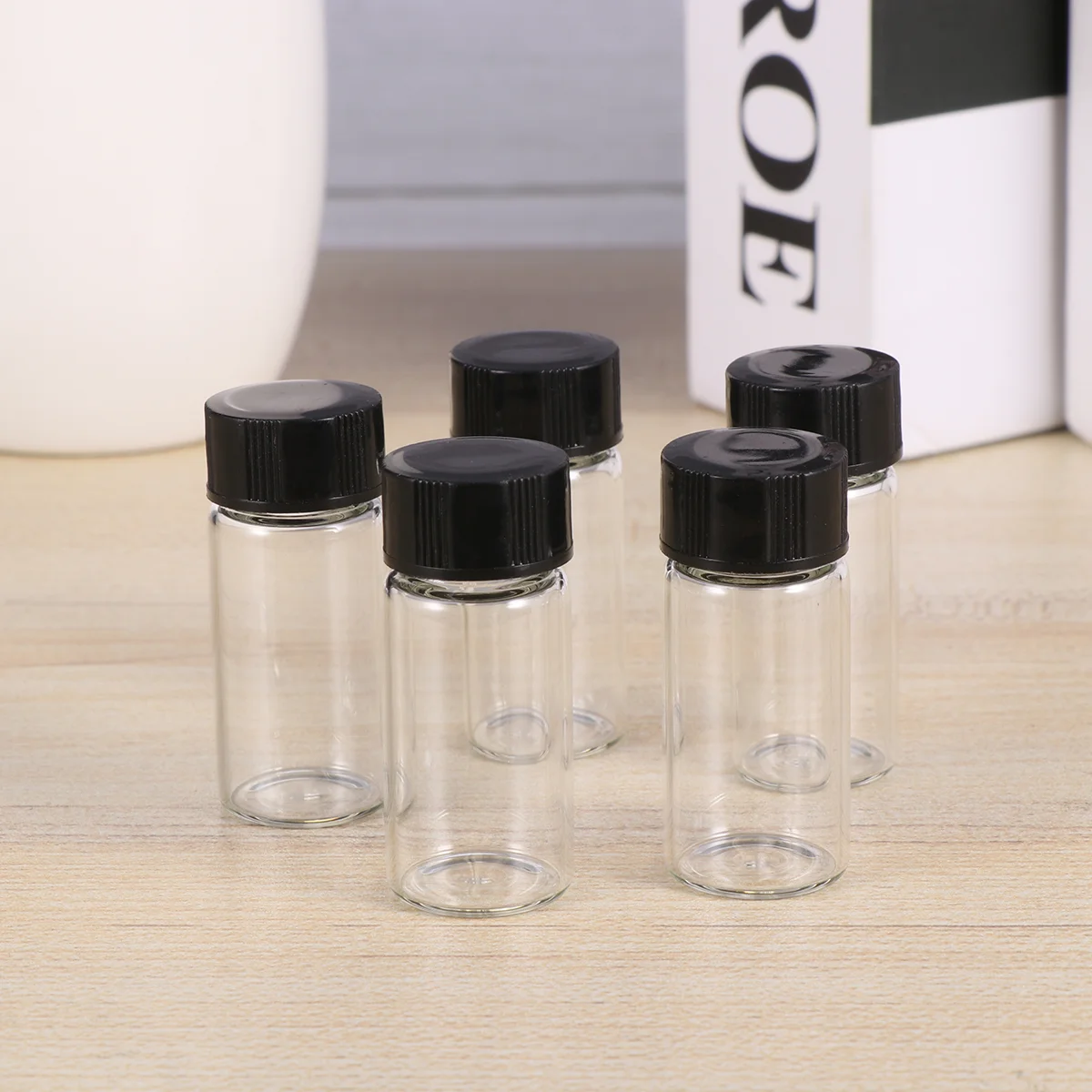 20 Pcs High Grade Glass Sealed Small Bottles Transparent Sample Container for Reagent Storage Content Fresh