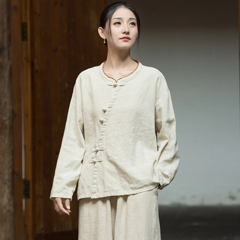 النمط الصيني المرأة القطن الكتان قميص غير رسمي جديد وصول 2025 الخريف س الرقبة عادي اللون الإناث طويلة الأكمام بلايز قمصان M1970