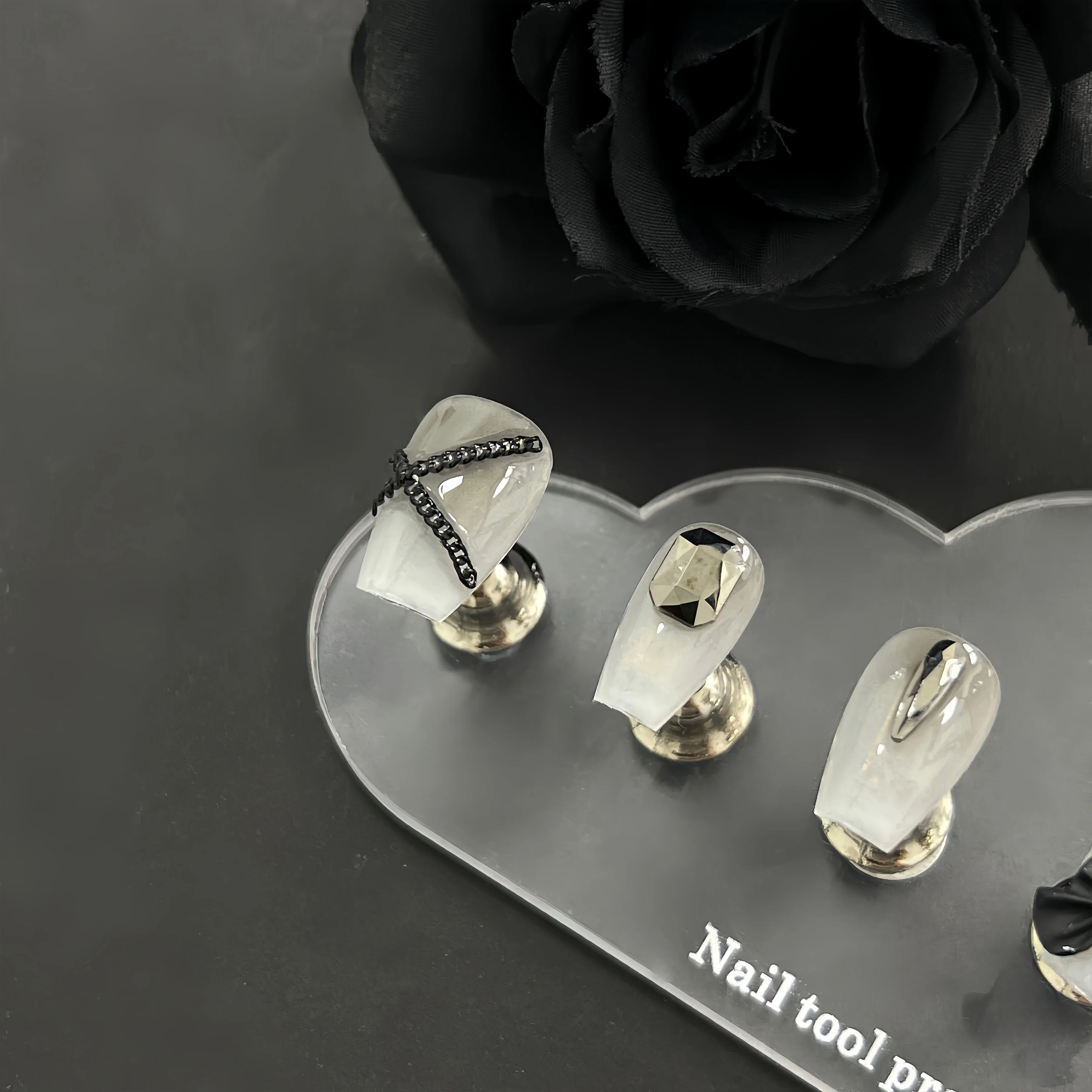 lack Bow and Skull Decorated Press on Nails Ballerina Shaped Nails Manicure Whole Set Easy to Wear,Repeated.