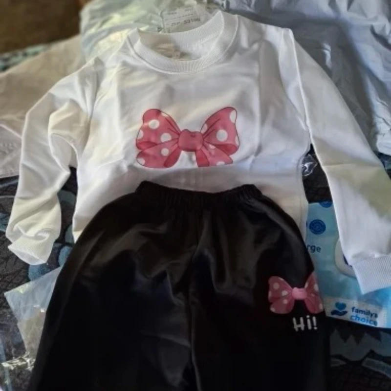 2-teiliges Herbst-Outfit für Babys und Kinder, süßes Oberteil mit Schleifenmuster und Hose mit elastischem Bund, zweiteiliges Set für Mädchen und Jungen – Detail 4