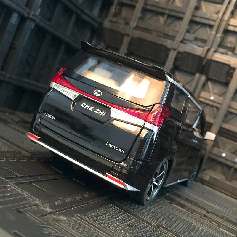1:24 Lexus LM300H alloy car model doors and the front hood and trunk door can be opened has simulated sound and lighting