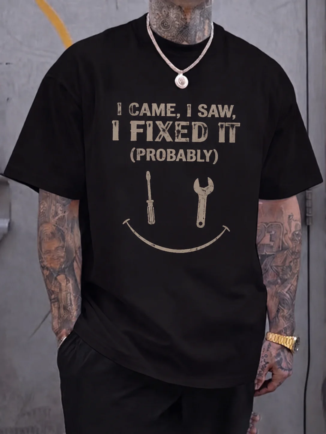 

Men Graphic t Shirt Short Sleeve Classic Fit Funny Handyman Tools Print Vintage Distressed Slogan Workshop Streetwear Casual