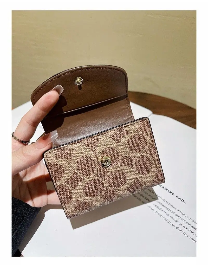 High End Camellia Organ Card Bag Exquisite Zero Wallet Multi Slot Light Luxury Retro Fashion Multi Functional Storage Wallet