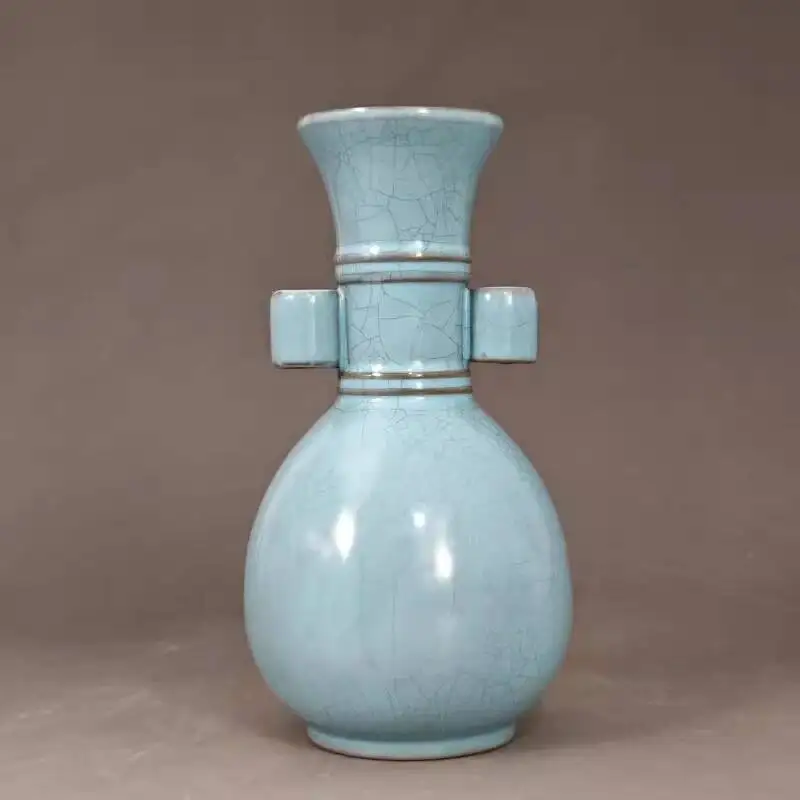 Chinese Song Ru Kiln Blue Glaze Porcelain Amphora 6.7Inch Triangular Vase
