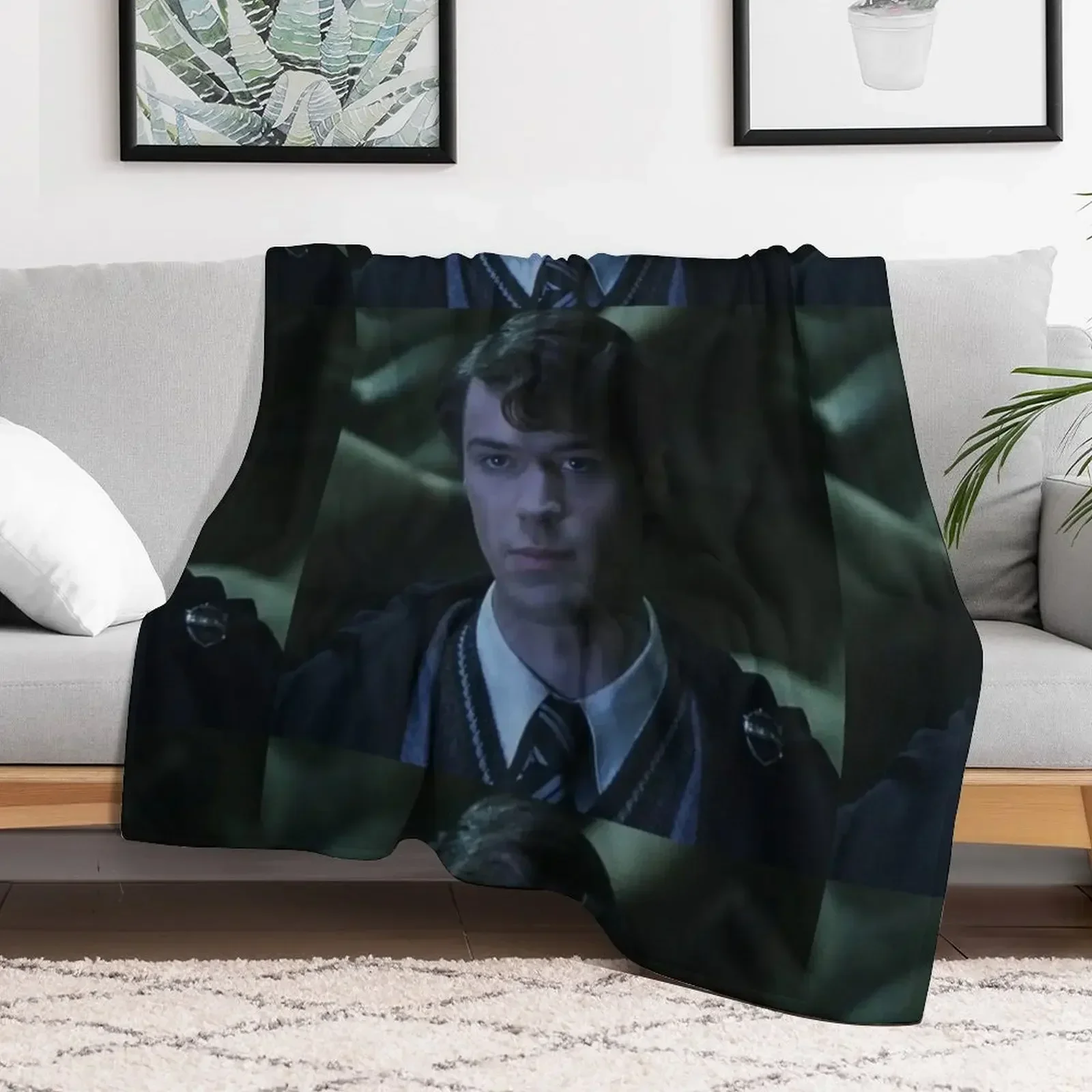 Tom riddle Throw Blanket Nap Kid'S warm for winter Blankets