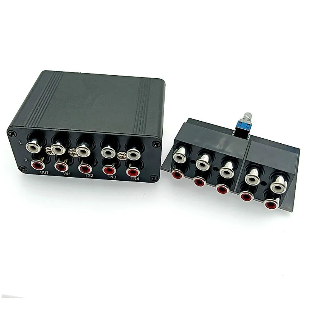 1 مدخل 4 مخرج 4-قناة مفتاح الصوت RCA ستيريو الصوت الجلاد الموزع إشارة محدد الجلاد يتحكم بشكل فردي