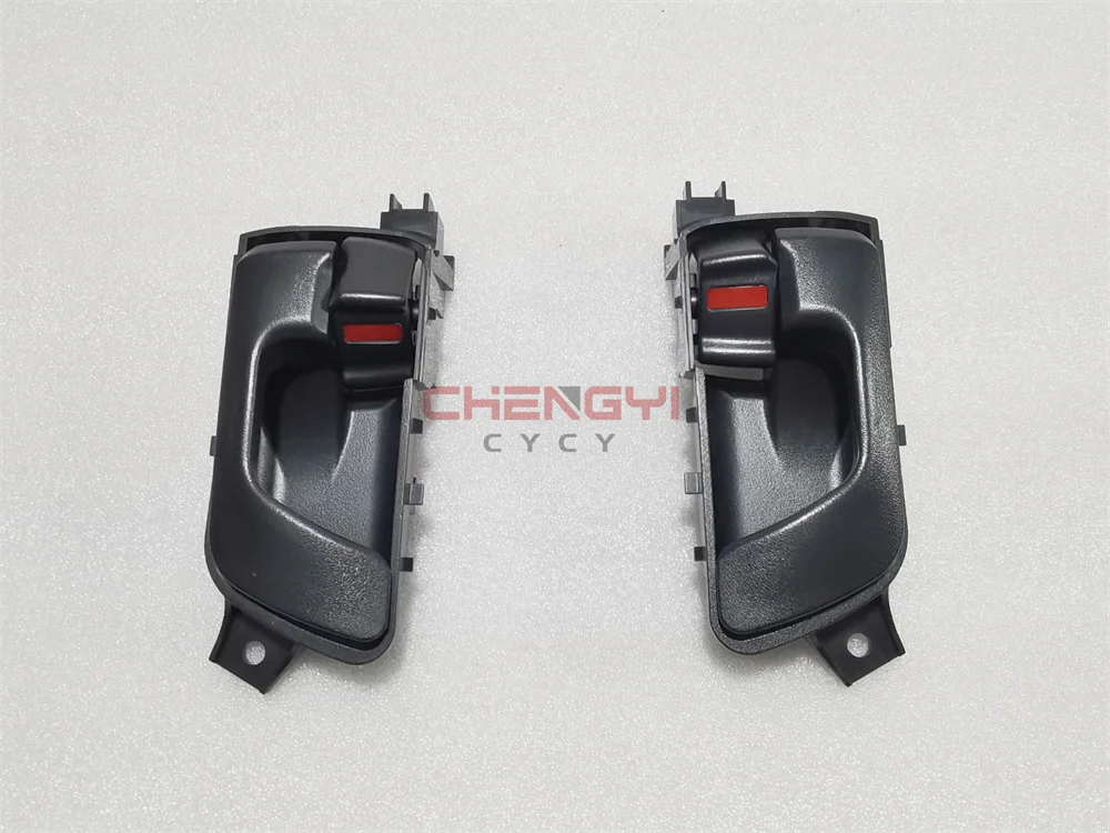 Door Inner Handle For Mitsubishi Carisma Colt Fto Mirage Pajero IO Mini H76W H77W MR380387 MR380388 MR393472