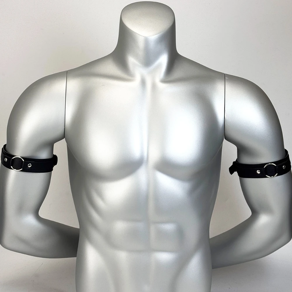 Modisches schwarzes PU-Leder-Armband für Herren, verstellbares Armband mit Riemen, Harajuku-Gothic-Stil, Armband im Punk-Stil, dekoratives Zubehör