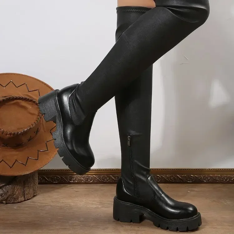 2026 Neue Overknee-Stiefel für Damen, Weiches Kunstleder, Seitenreißverschluss, Runde Zehenpartie, Damen-Alltagsstiefel mit Plateau und dicker Sohle, Lange Stiefel – Detail 5