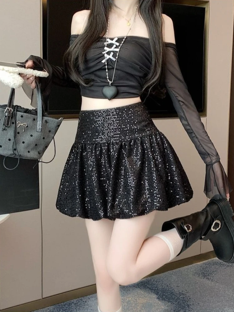 Fresh 2026 Summer Spring Ladies Elegant Shiny Beaded Tulip Short Skirt with Detailed Workmanship and Fashionable Look