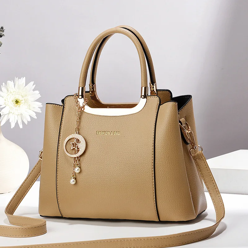 

Fashionable Single Shoulder Crossbody Bag Women's Handbag Versatile Winter Large Bag 2025 Trendy Ladies Bag Handbag