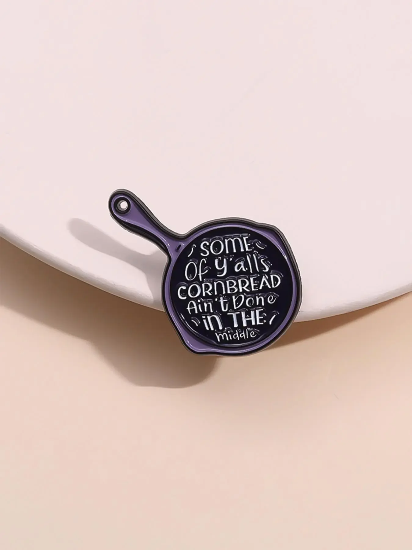Creative Cartoon Letter Cornbread Middle Pattern Brooch, Cute Enamel Alloy Brooch Pin Clip Suitable for Backpacks, Jeans, Scarves, Hats Decoration, Trendy All-match & Exquisite Brooch for Birthday Gift
