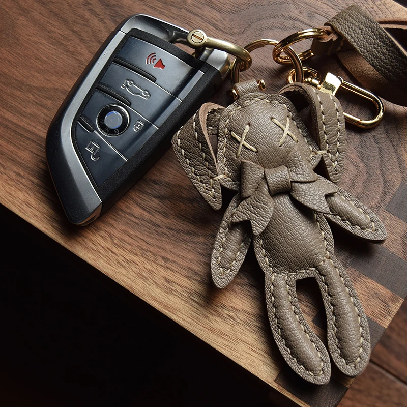 Handmade Leather Cute Rabbit Bag Charm Easter Bunny Keychain Key Ring with Gift Box