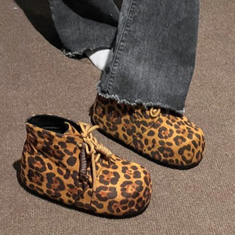 

Leopard Women Ankle Boots Flats Platform Shoes New Designer 2025 Trend Fashion Winter Sneakers Casual Snow Boots Woman Zapatos
