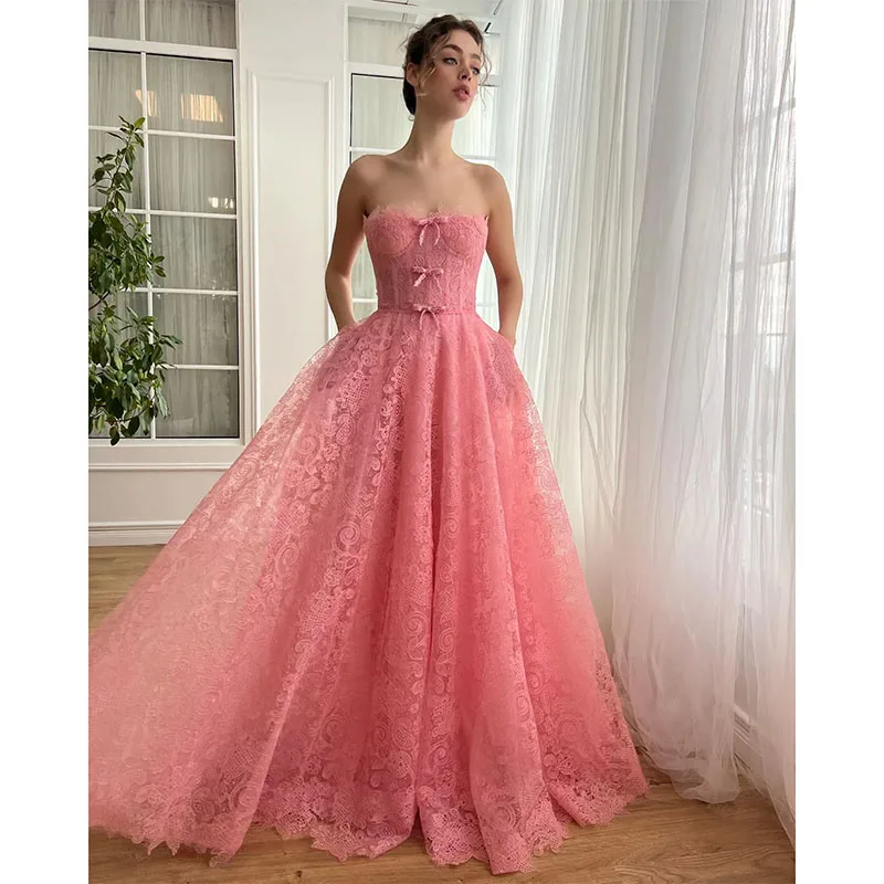 

Sexy Pink A-Line Evening Dresses Elegant Strapless Bow knot Lace Party Prom Dress Bodice Long Dresses for Special Occasions