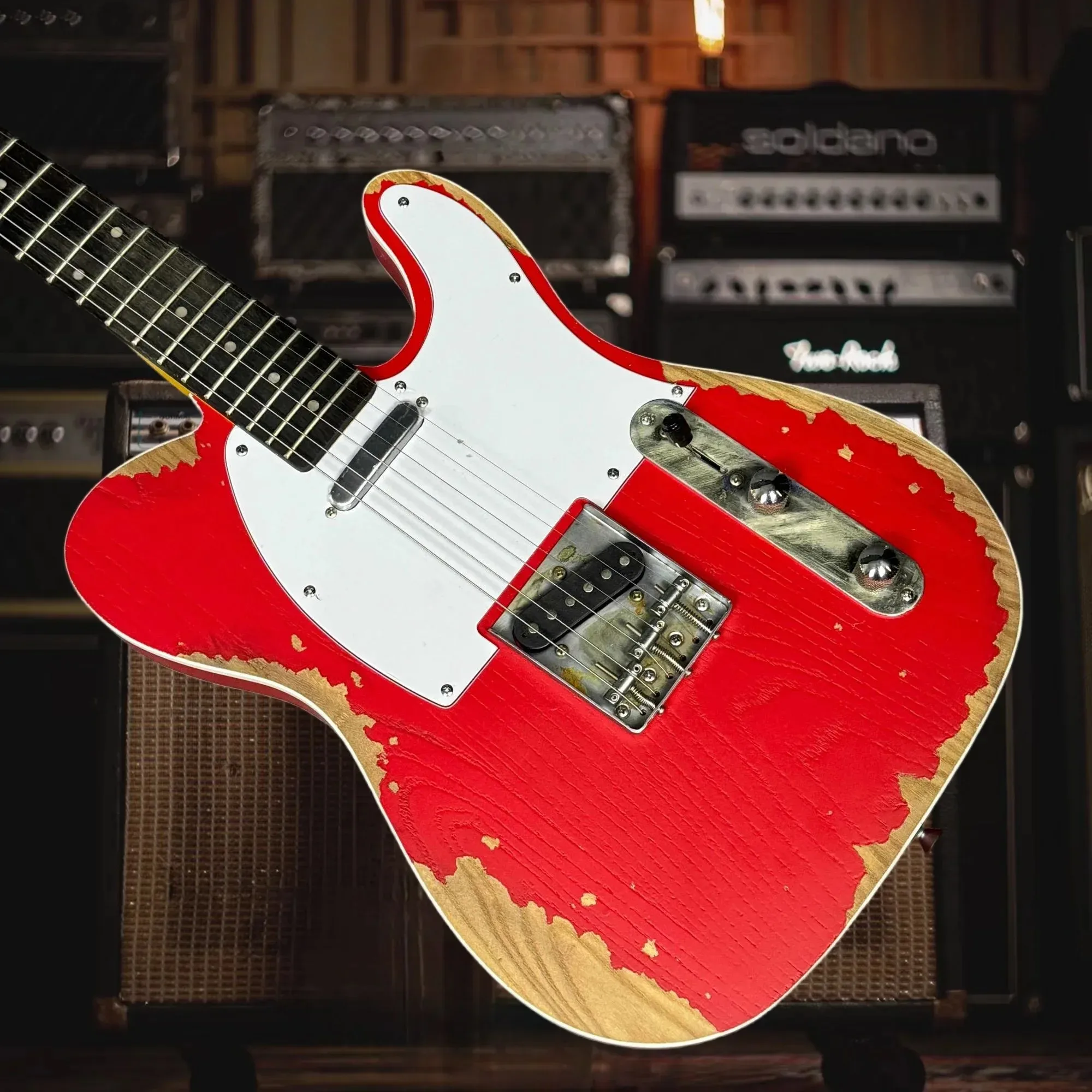 

39 inches Red Color Retro Guitar Body Rosewood Fingerboard Body 6 Strings Guitar