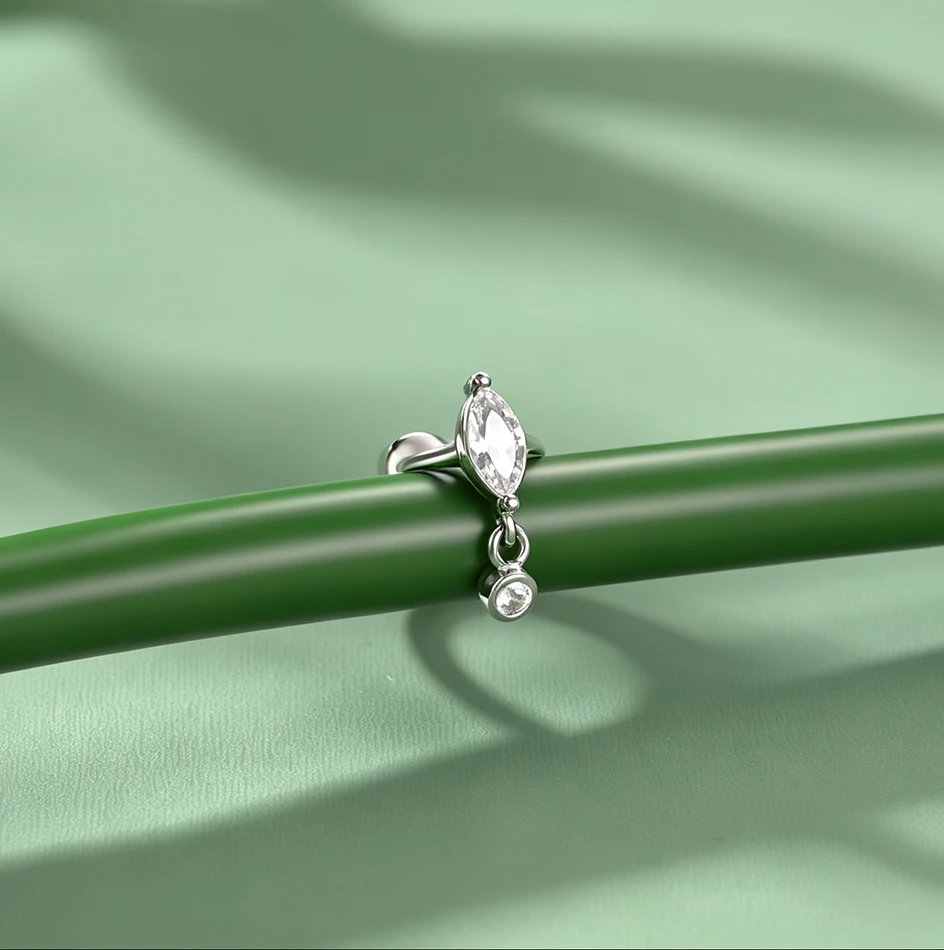 1 Stück Schmetterling Zirkon Helix Ohrstecker für Frauen Innengewinde Blumen-Labret Tragus Piercing Körperschmuck – Detail 9