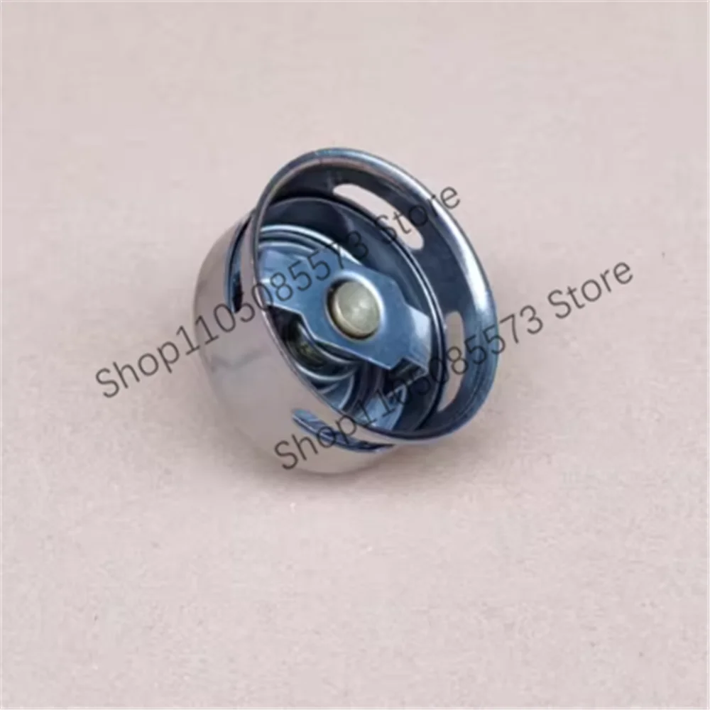 ZH4102 Diesel Engine Thermostat Weichai K4100D R4105 R6105 6110 Thermostat
