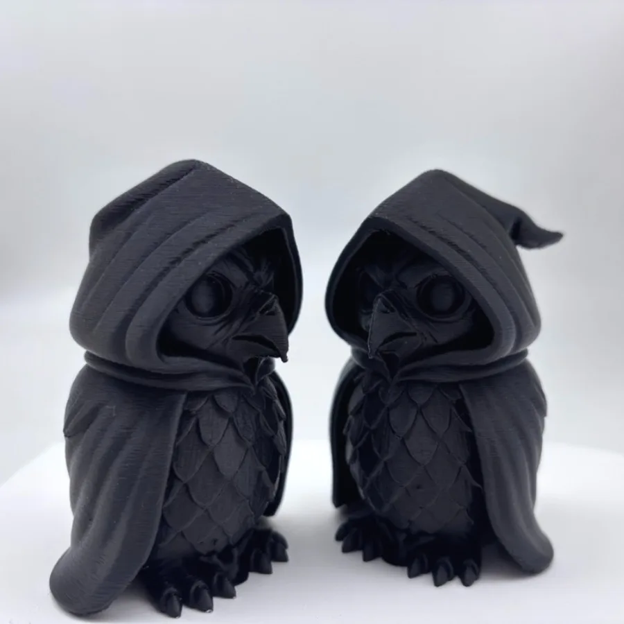 3D Printed Owl Figurine with Cape, Halloween Owl Prank, Ghost Owl, Wizard Witch Owl, Cape Knight Owl, Perfect Home Decoration for Indoor/Outdoor Display, Outdoor, Courtyard, Garden, Balcony Decoration, Ideal Gift for Christmas, Halloween, Etc