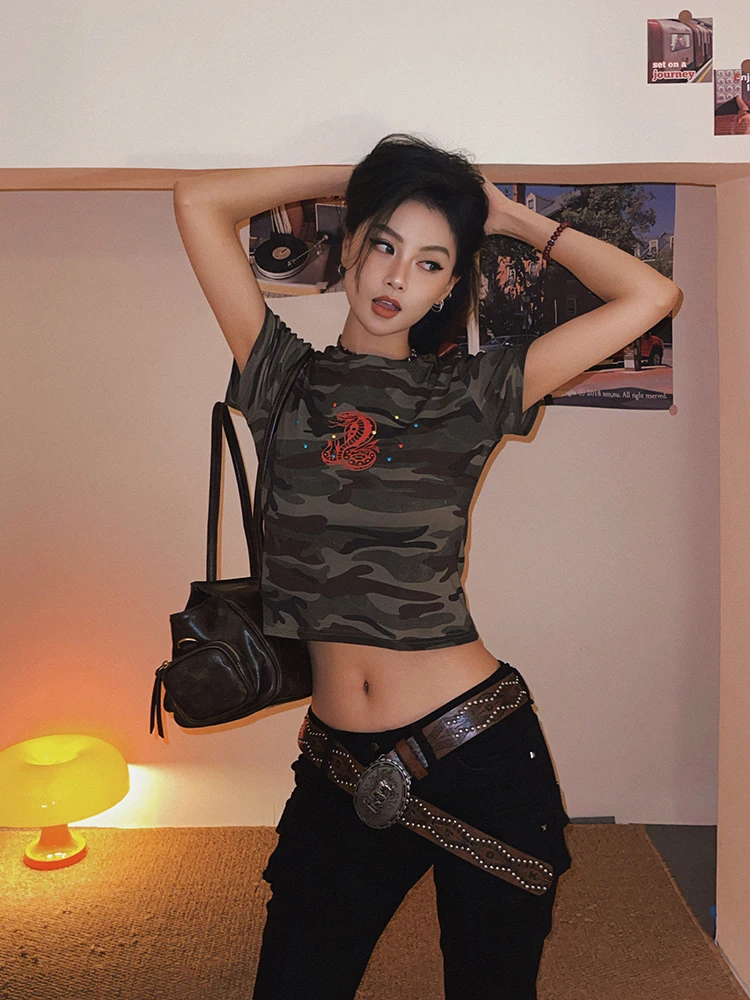 

Slim Fit Snake Year American Sle T-irt Women's ort Sve Streetwear Spring Summer Trendy Body a Top