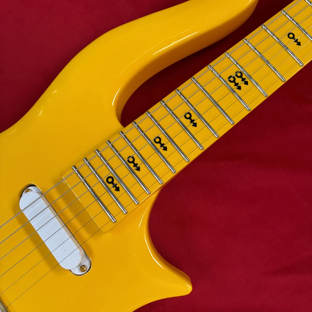

Little Prince Electric Guitar high-quality hardware, smooth frets, stable tuning, comfortable neck, balanced tone