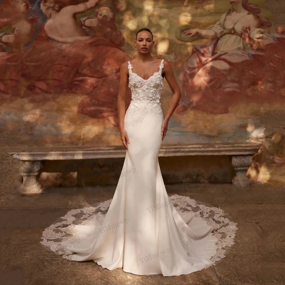 

V-neck Backless Wedding Dress Sexy Lace Applique Bridal Dress Charming Spaghetti Strap Bridal Gown Vestidos De Novia Customized