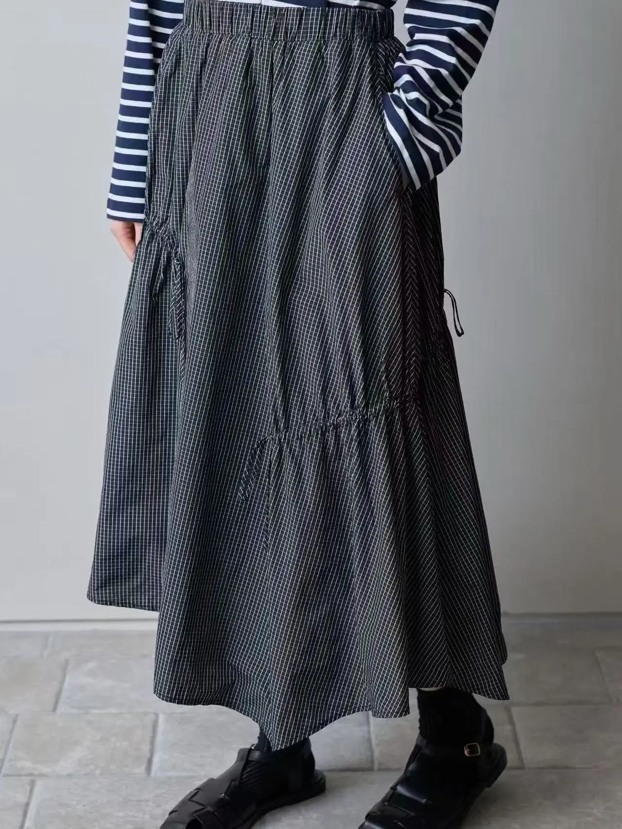  Brand 2026 Summer Plaid Loose Women's High Waist A-Line Skirt Fashionable Versatile Slimming Midi Skirt