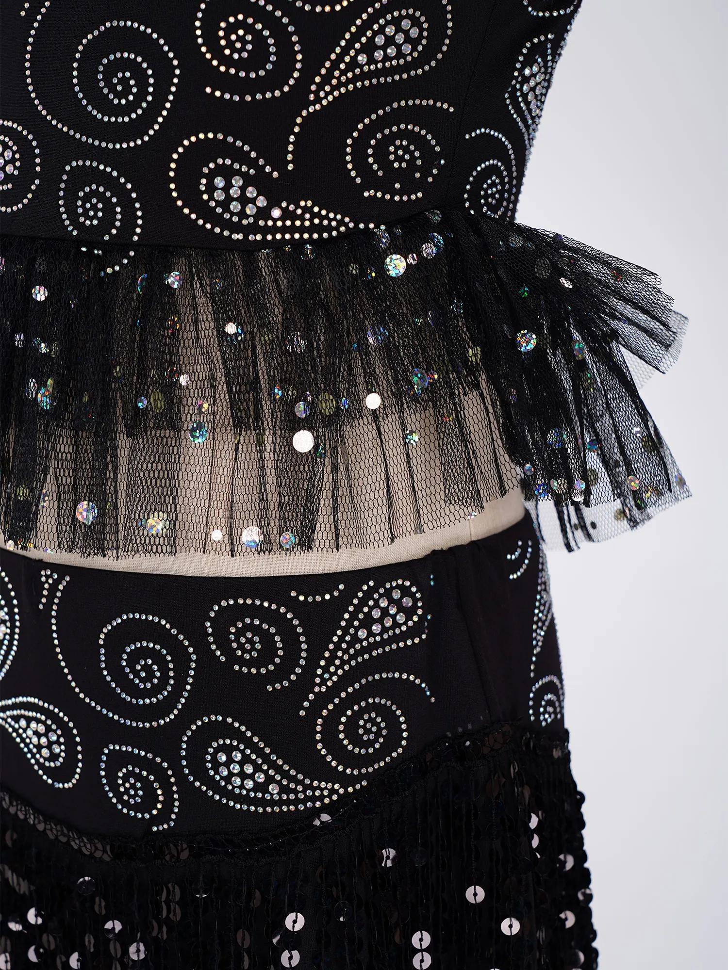 Kids Girls Latin Dance Performance Set Rhinestone Top with Sequin Tassel Skirt Sparkly Stretchy for Stage Competition