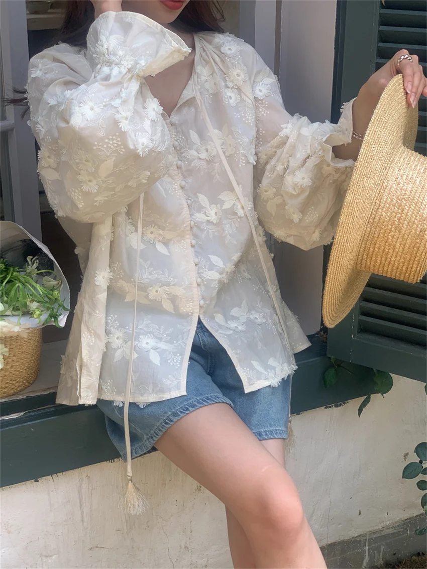 Arazooyi Women Shirts Spring V-Neck Embroidery Chic Loose 2023 Florals New Sweet Holiday Office Lady Flare Sleeve Tops