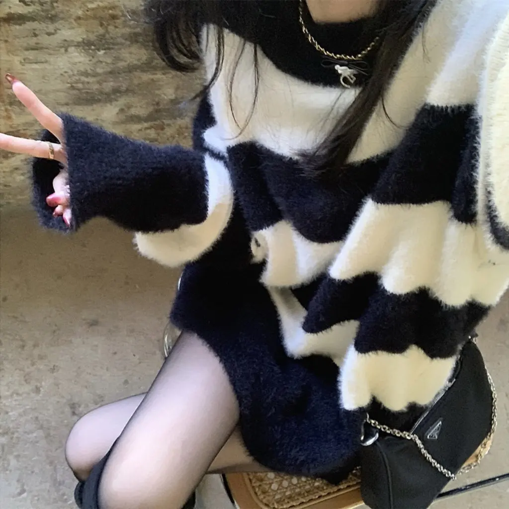 

Women's Striped Color Block Sweater Korean Style Imitation Mink Velvet Loose Long-Sleeved Autumn Winter Outer Top